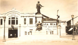 [Monumento-túmulo a Carlos Gomes]