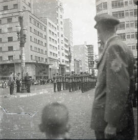 [Desfile Militar]