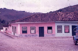 [Casas]