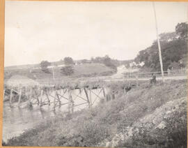 [Ponte sobre o Rio Atibaia]