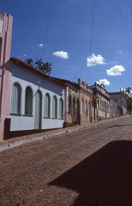 [Casas à Avenida Sete de Setembro]