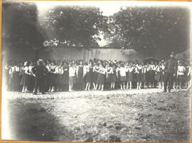 [Grupo de alunos de escola de Campinas]