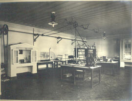 Esc. Pol. Lab[oratório] Veterinário