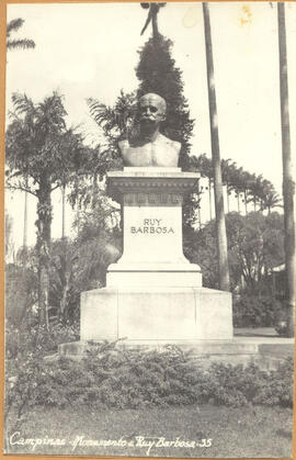 Monumento a Ruy Barbosa