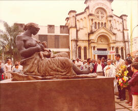 [Inauguração da estátua da Mãe Preta]