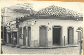 [Rua Cesar Bierrembach esquina com Dr. Quirino]