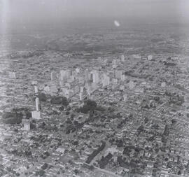 [Vista aérea da cidade]