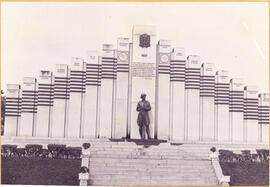 [Monumento Túmulo aos Voluntários de 1932]