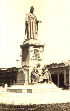 Estatua D. Nery