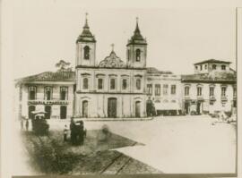 Largo da Sé e Igreja de São Pedro