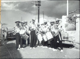 [Escola de Samba “Voz do Morro”]