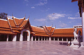 [Templo Wat Benchamabophit Dusitvanaram]